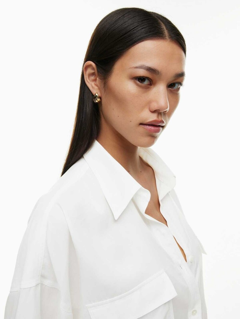Aritzia Babaton Utility Relaxed White Button-Down Shirt with Patch Pockets - Picture 9 of 12